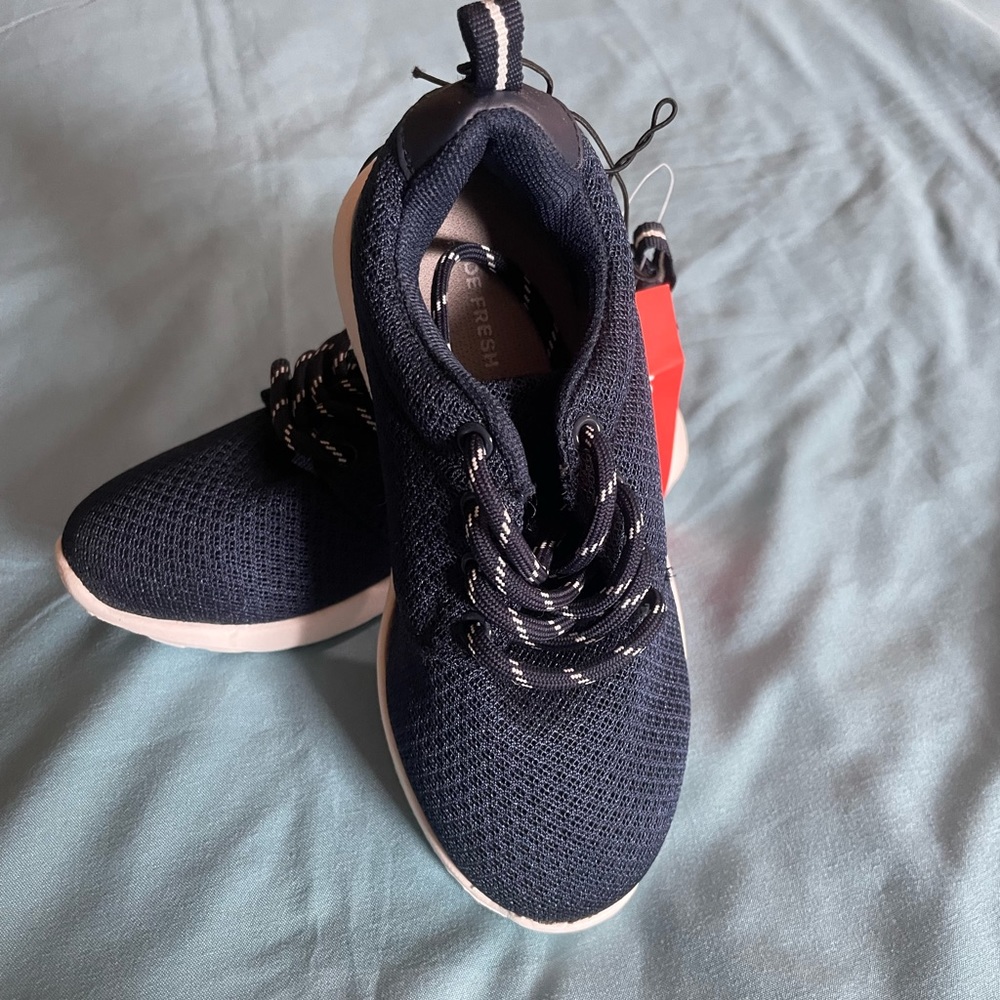 Toddler sneakers